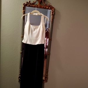 Jones New York floor length halter dress